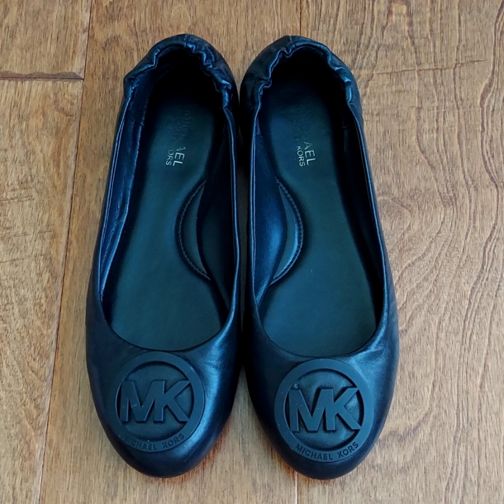 Michael Kors flats